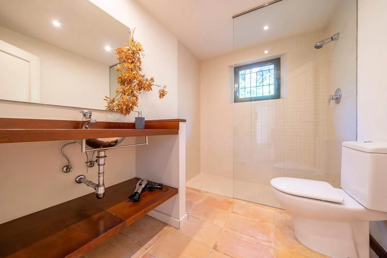 Villa Les Oliveres - Lux Houses Experience Lloret de Mar 0*,  Spain