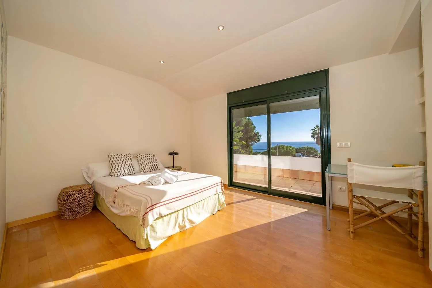 Villa Les Oliveres - Lux Houses Experience Lloret de Mar Spain