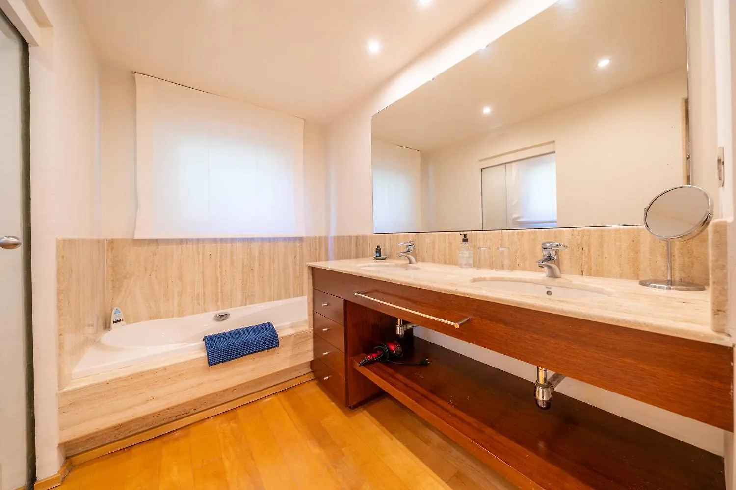Villa Les Oliveres - Lux Houses Experience Lloret de Mar